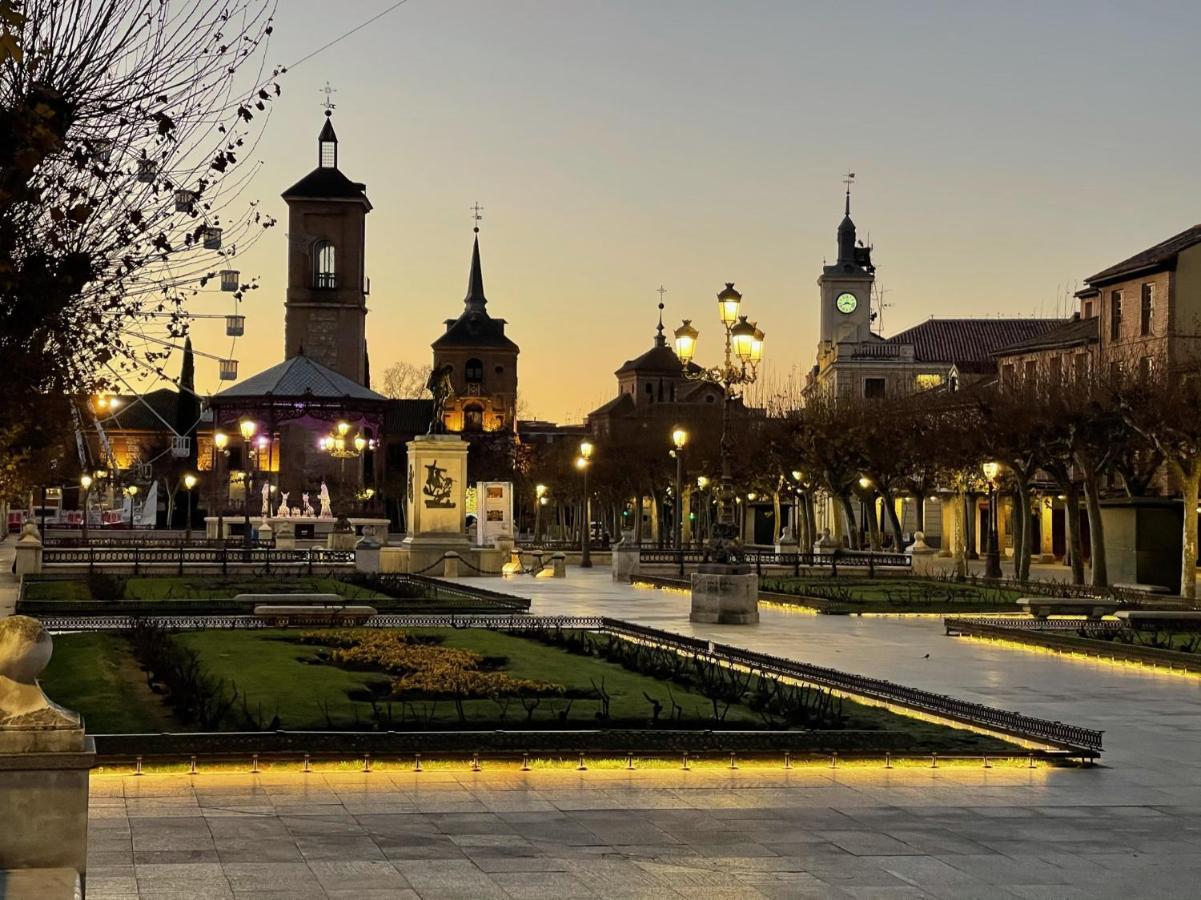 Sonar En La Plaza Cervantes 2 الكالا ذي إِناريس المظهر الخارجي الصورة