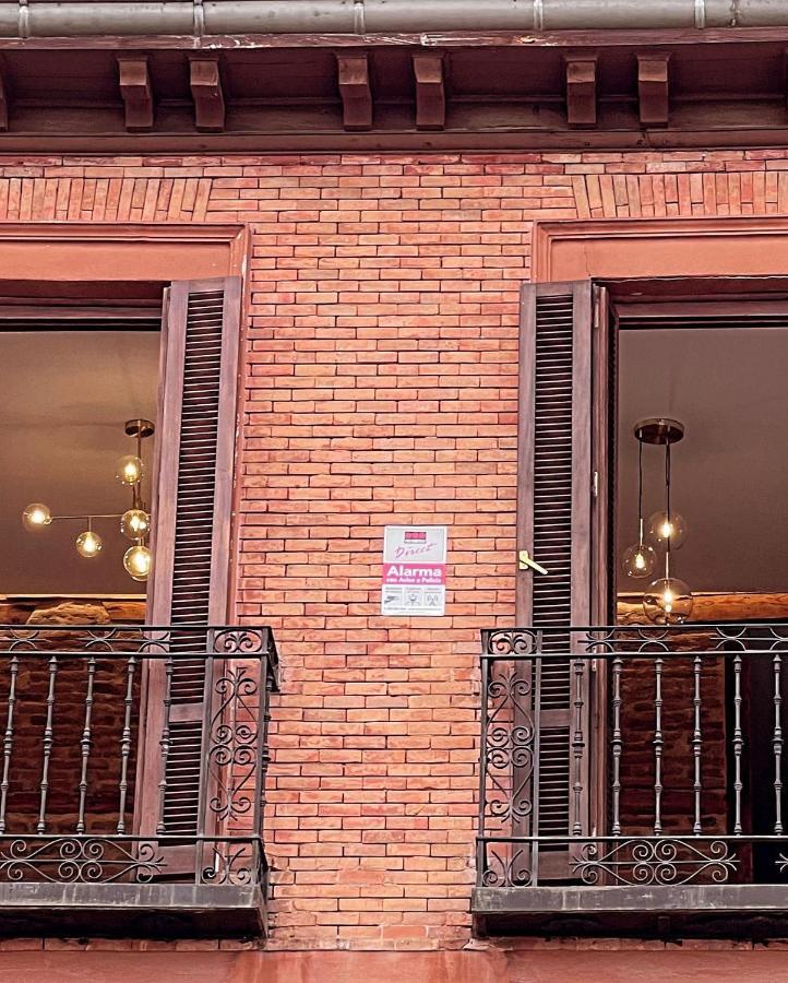 Sonar En La Plaza Cervantes 2 الكالا ذي إِناريس المظهر الخارجي الصورة